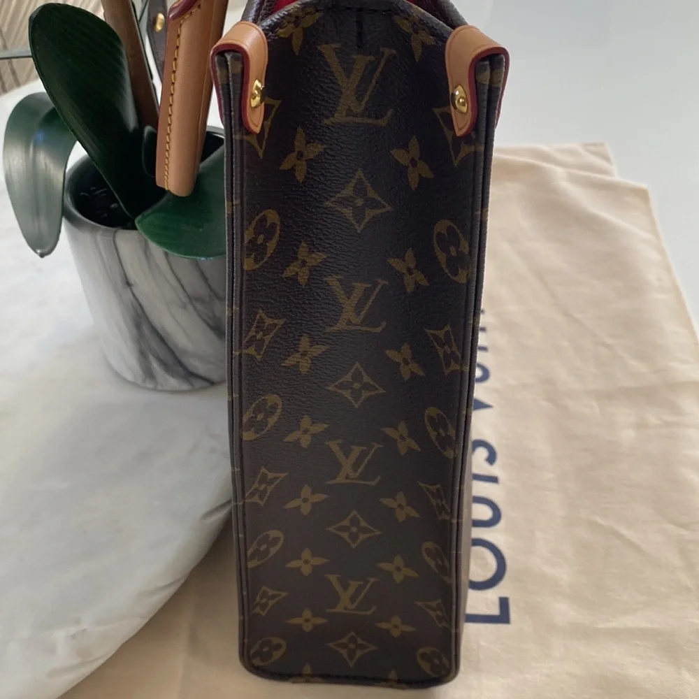 😍LOUIS VUITTON Monogram Sac Plat PM M45848 w/ Dust Bag, Box & Receipt! - Picture 6 of 12